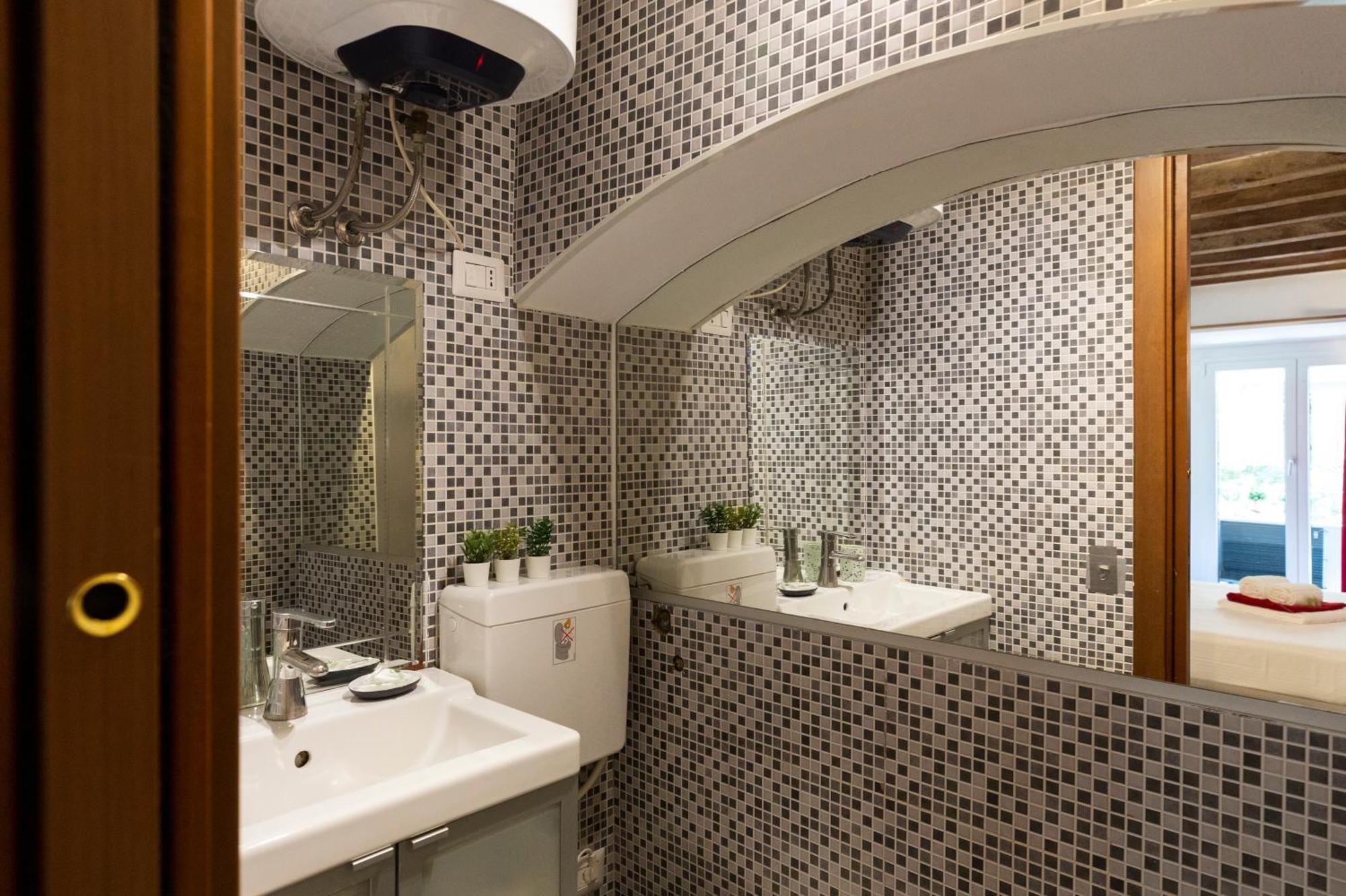 Casa Vittoria - Isola District Apartment Milan
